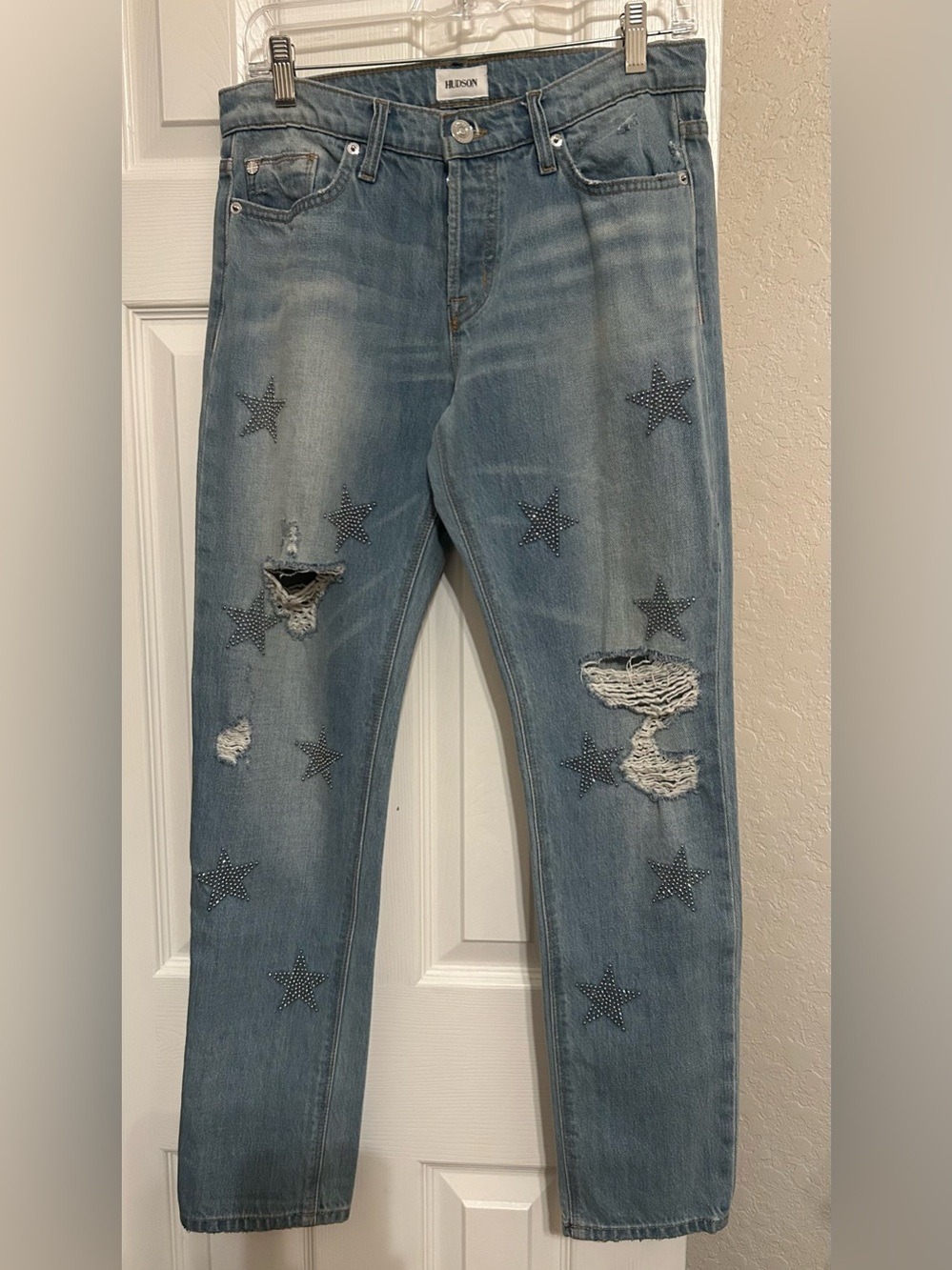 Hudson Jeans Light Blue Star-Studded Riley Crop Relaxed Straight Jeans